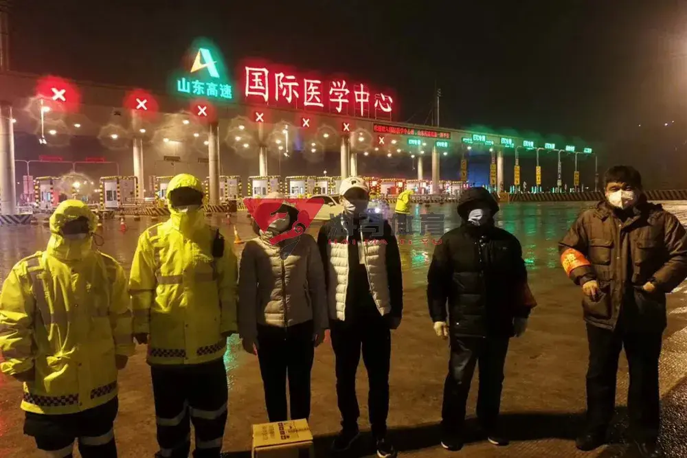 岂曰无衣，与子同裳。爱游戏助力槐荫区政协抗击新冠肺炎疫情。