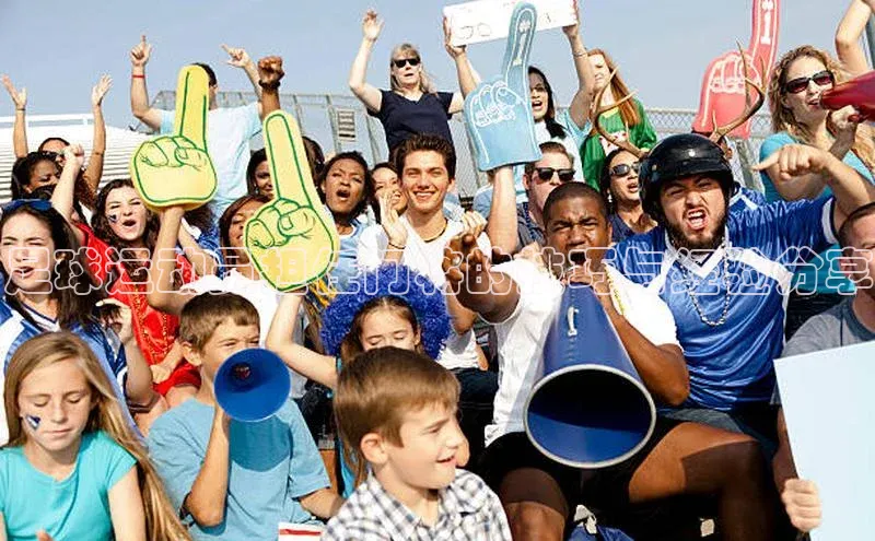 爱游戏平台官方网站宣亚国际足球运动员担任门将的技巧与经验分享